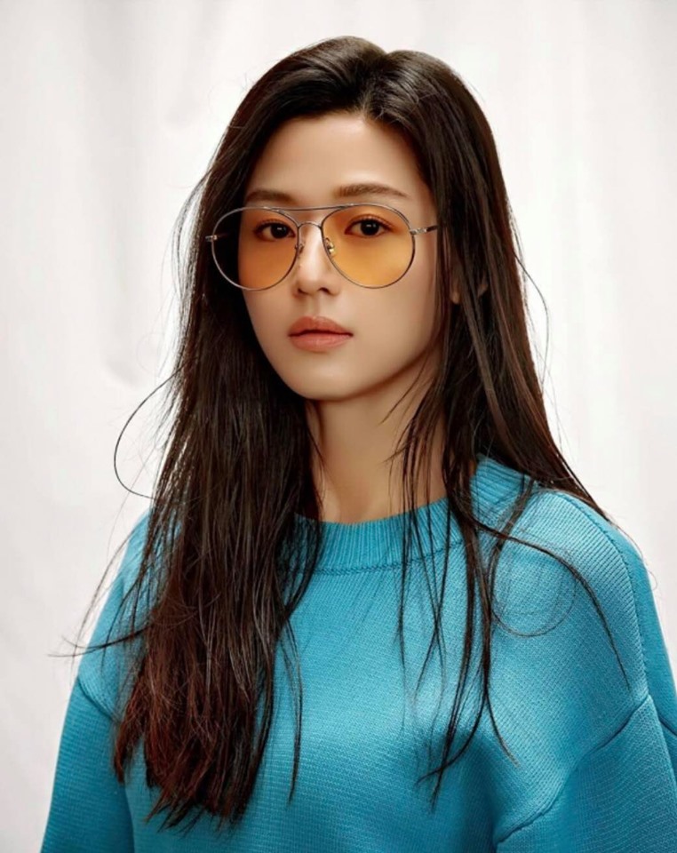  នាងJun Ji Hyun