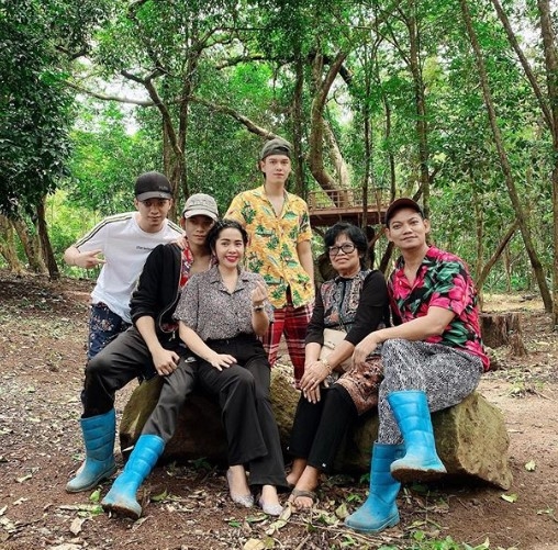 លោក ព្រាប សុវត្ថិ និងក្រុមគ្រួសារ