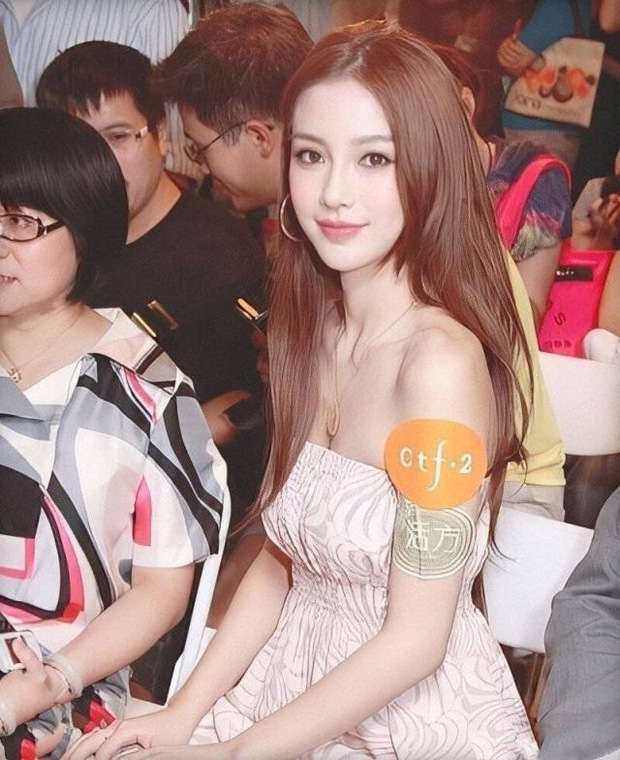 Angela Baby កាលពីមុន