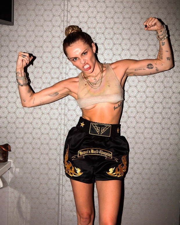 Miley Cyrus បច្ចុប្បន្ន