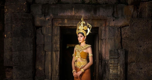 ចន សុទីម៉ា​ ក្នុងឈុតអប្សរា