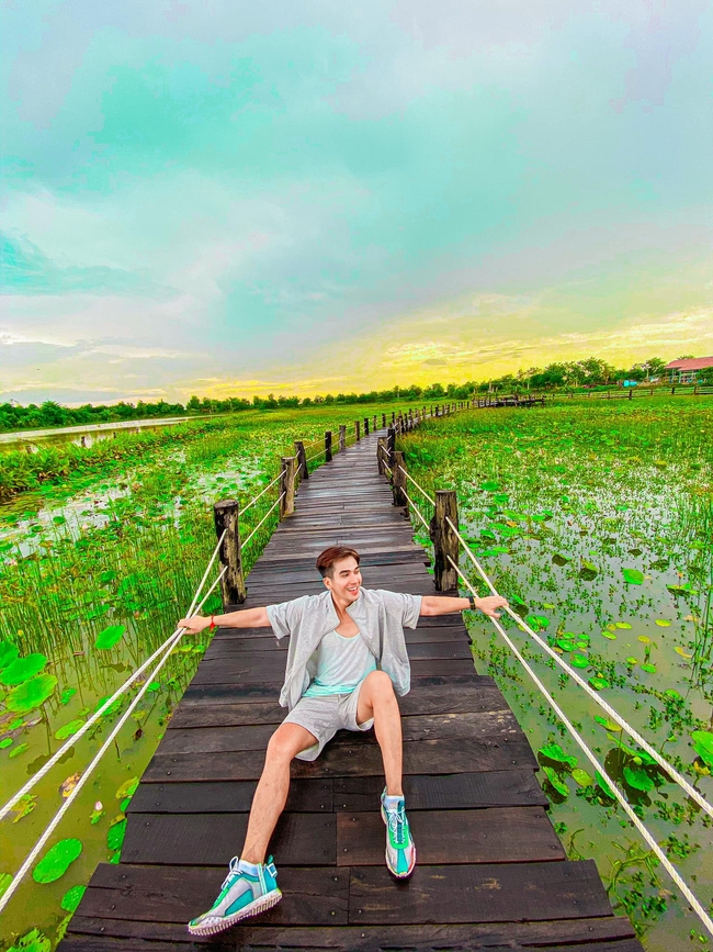 តបន់អេកូទេសចរណ៍ភ្នំក្រោម